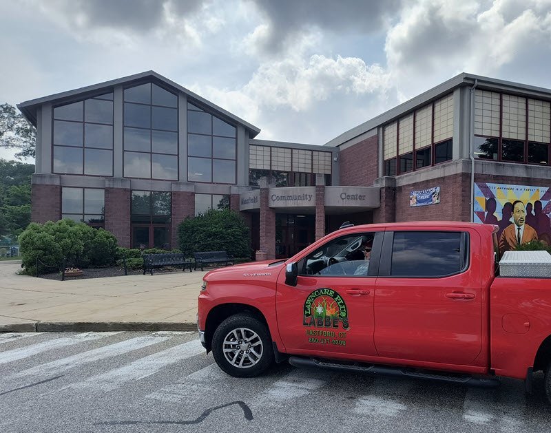 Mansfield CT Best Lawn Care Company
