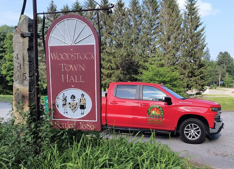 Woodstock CT Lawn Care Service